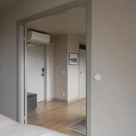 Twentysix Hotel 4*